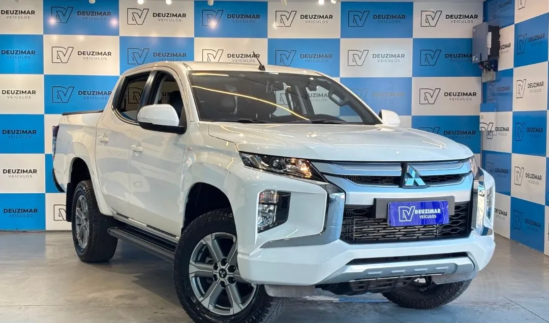Mitsubishi L200 Triton 2023, foto 5 de 8