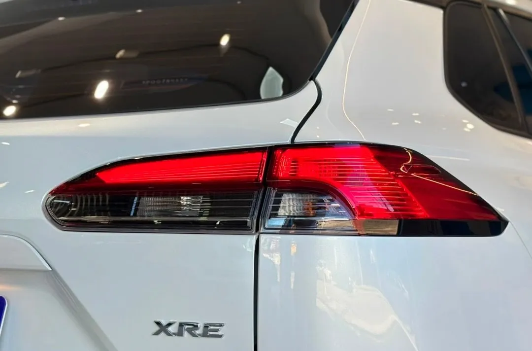 Toyota Corolla Cross 2023, foto 8 de 8