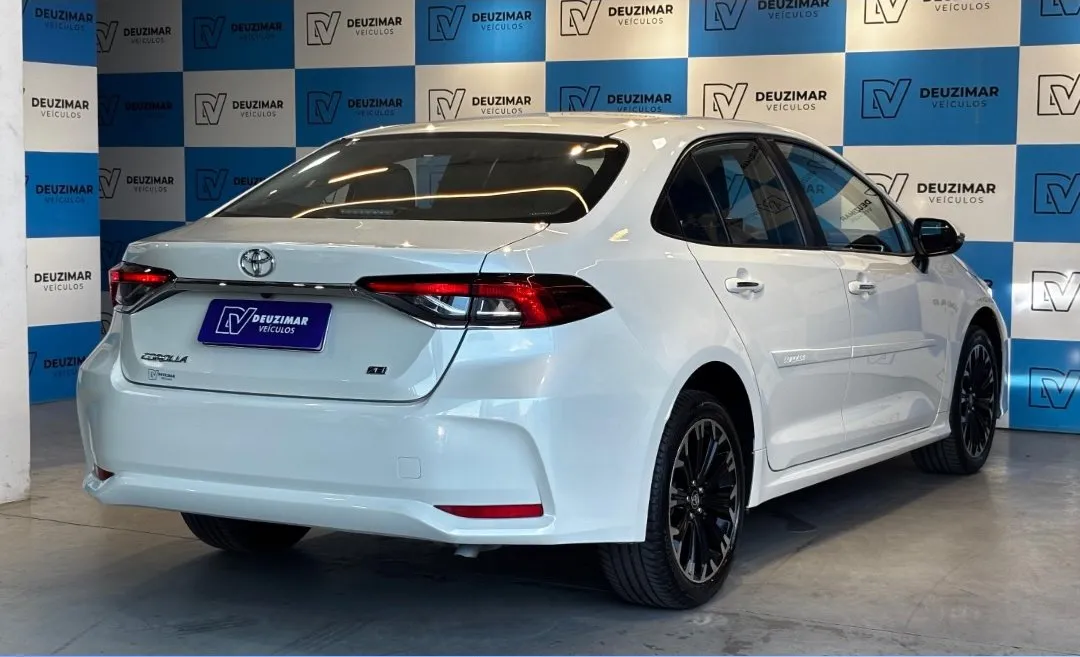 Toyota Corolla 2021, foto 2 de 8