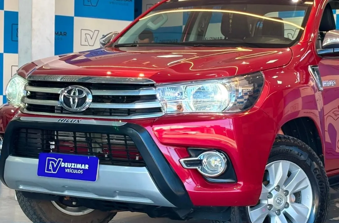 Toyota Hilux 2018, foto 1 de 8