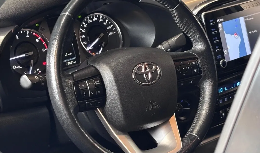 Toyota Hilux 2022, foto 7 de 8