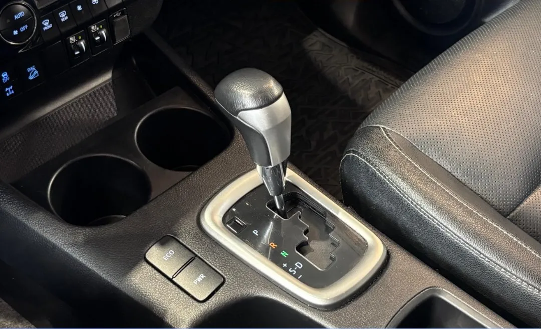 Toyota Hilux 2022, foto 8 de 8