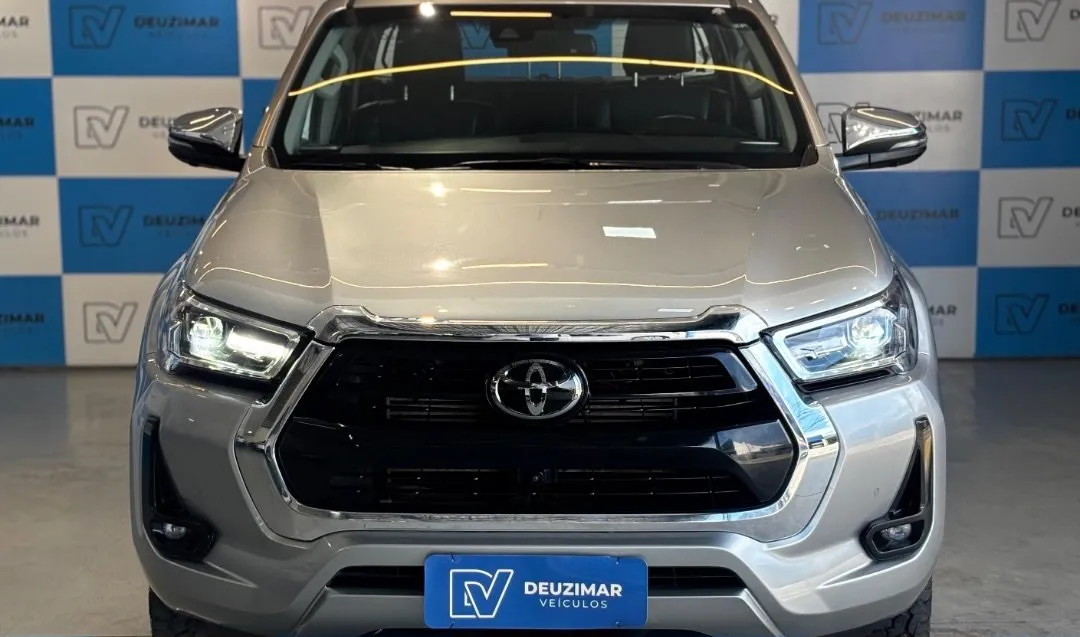 Toyota Hilux 2024, foto 3 de 8