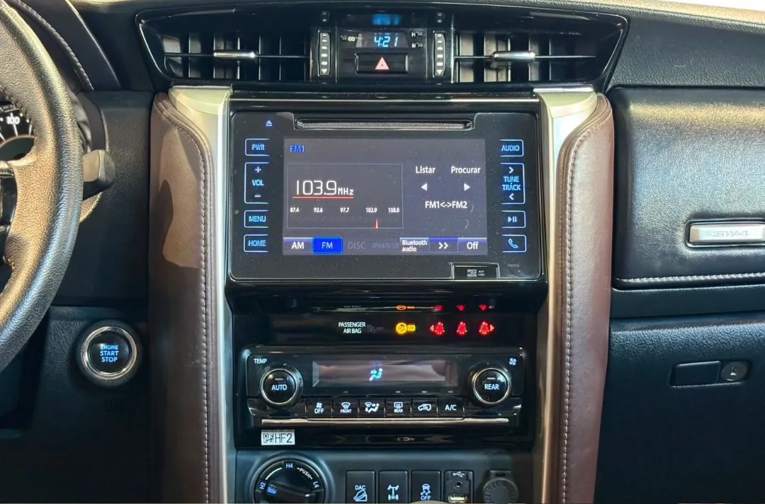 Toyota SW4 2017, foto 8 de 8