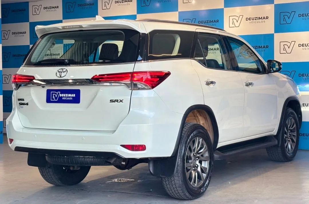 Toyota SW4 2018, foto 2 de 8